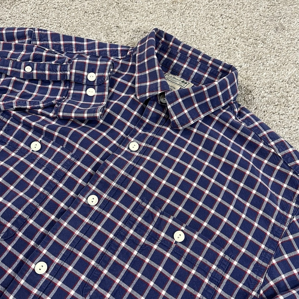 LLBean Flannel M Plaid Navy Red Cotton Button Front Shirt Outdoor Casual Top‎